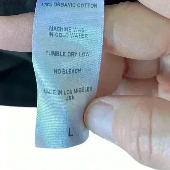 Richer Poorer Women’s Large Short Sleeve Pocket Tee Black - Picture 4 of 7